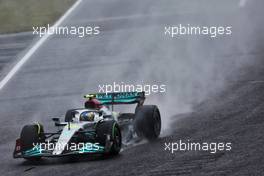 Lewis Hamilton (GBR) Mercedes AMG F1 W13 on the formation lap. 09.10.2022. Formula 1 World Championship, Rd 18, Japanese Grand Prix, Suzuka, Japan, Race Day.