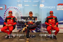 (L to R): Charles Leclerc (MON) Ferrari, Max Verstappen (NLD) Red Bull Racing; and Carlos Sainz Jr (ESP) Ferrari in the post qualifying FIA Press Conference. 08.10.2022. Formula 1 World Championship, Rd 18, Japanese Grand Prix, Suzuka, Japan, Qualifying Day.