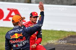 Max Verstappen (NLD) Red Bull Racing celebrates his pole position in qualifying parc ferme. 08.10.2022. Formula 1 World Championship, Rd 18, Japanese Grand Prix, Suzuka, Japan, Qualifying Day.