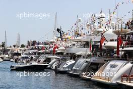 Circuit atmosphere - Boats in the scenic Monaco Harbour. 27.05.2022. Formula 1 World Championship, Rd 7, Monaco Grand Prix, Monte Carlo, Monaco, Friday.