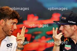 (L to R): Pierre Gasly (FRA) AlphaTauri and Max Verstappen (NLD) Red Bull Racing in the FIA Press Conference. 27.05.2022. Formula 1 World Championship, Rd 7, Monaco Grand Prix, Monte Carlo, Monaco, Friday.
