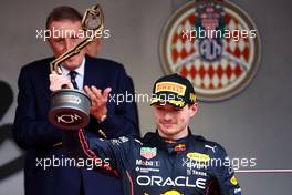 Max Verstappen (NLD) Red Bull Racing celebrates his third position on the podium. 29.05.2022. Formula 1 World Championship, Rd 7, Monaco Grand Prix, Monte Carlo, Monaco, Race Day.
