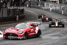 Sergio Perez (MEX) Red Bull Racing RB18 leads behind the Mercedes FIA Safety Car. 29.05.2022. Formula 1 World Championship, Rd 7, Monaco Grand Prix, Monte Carlo, Monaco, Race Day.