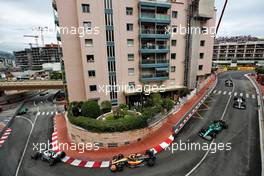 Pierre Gasly (FRA) AlphaTauri AT03 leads Daniel Ricciardo (AUS) McLaren MCL36. 29.05.2022. Formula 1 World Championship, Rd 7, Monaco Grand Prix, Monte Carlo, Monaco, Race Day.
