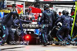 Alexander Albon (THA) Williams Racing FW44 makes a pit stop. 29.05.2022. Formula 1 World Championship, Rd 7, Monaco Grand Prix, Monte Carlo, Monaco, Race Day.