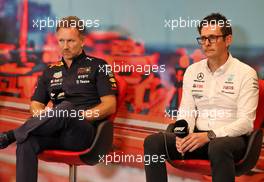 (L to R): Christian Horner (GBR) Red Bull Racing Team Principal and Andrew Shovlin (GBR) Mercedes AMG F1 Trackside Engineering Director in the FIA Press Conference. 28.05.2022. Formula 1 World Championship, Rd 7, Monaco Grand Prix, Monte Carlo, Monaco, Qualifying Day.
