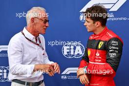 (L to R): Greg Maffei (USA) Liberty Media Corporation President and Chief Executive Officer in qualifying parc ferme with pole sitter Charles Leclerc (MON) Ferrari. 28.05.2022. Formula 1 World Championship, Rd 7, Monaco Grand Prix, Monte Carlo, Monaco, Qualifying Day.