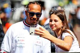 A fan with Lewis Hamilton (GBR) Mercedes AMG F1. 28.05.2022. Formula 1 World Championship, Rd 7, Monaco Grand Prix, Monte Carlo, Monaco, Qualifying Day.