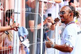 Lewis Hamilton (GBR) Mercedes AMG F1 with fans on the drivers parade. 29.05.2022. Formula 1 World Championship, Rd 7, Monaco Grand Prix, Monte Carlo, Monaco, Race Day.