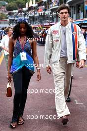 Simone Ashley (GBR) Actress (Left). 29.05.2022. Formula 1 World Championship, Rd 7, Monaco Grand Prix, Monte Carlo, Monaco, Race Day.