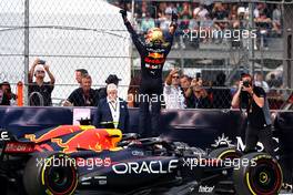 1st place Max Verstappen (NLD) Red Bull Racing RB18. 30.10.2022. Formula 1 World Championship, Rd 20, Mexican Grand Prix, Mexico City, Mexico, Race Day.