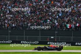 Sergio Perez (MEX) Red Bull Racing celebrates his third position at the end of the race. 30.10.2022. Formula 1 World Championship, Rd 20, Mexican Grand Prix, Mexico City, Mexico, Race Day.