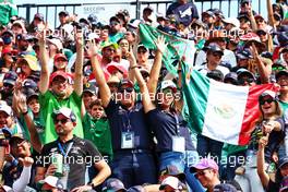 Circuit atmosphere - fans in the grandstand. 30.10.2022. Formula 1 World Championship, Rd 20, Mexican Grand Prix, Mexico City, Mexico, Race Day.