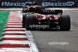 Charles Leclerc (MON) Ferrari F1-75. 30.10.2022. Formula 1 World Championship, Rd 20, Mexican Grand Prix, Mexico City, Mexico, Race Day.
