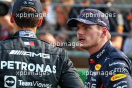 (L to R): George Russell (GBR) Mercedes AMG F1 with pole sitter Max Verstappen (NLD) Red Bull Racing in qualifying parc ferme.  29.10.2022. Formula 1 World Championship, Rd 20, Mexican Grand Prix, Mexico City, Mexico, Qualifying Day.
