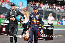 (L to R): second placed George Russell (GBR) Mercedes AMG F1 in qualifying parc ferme with pole sitter Max Verstappen (NLD) Red Bull Racing. 29.10.2022. Formula 1 World Championship, Rd 20, Mexican Grand Prix, Mexico City, Mexico, Qualifying Day.