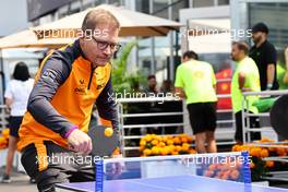 Andreas Seidl, McLaren Managing Director plays table tennis in the paddock. 27.10.2022. Formula 1 World Championship, Rd 20, Mexican Grand Prix, Mexico City, Mexico, Preparation Day.