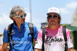(L to R): Edoardo Bendinelli (ITA) Alpine F1 Team Personal Trainer with Fernando Alonso (ESP) Alpine F1 Team. 06.05.2022. Formula 1 World Championship, Rd 5, Miami Grand Prix, Miami, Florida, USA, Practice Day.