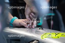 Mercedes AMG F1 W13 of Lewis Hamilton (GBR) worked on. 06.05.2022. Formula 1 World Championship, Rd 5, Miami Grand Prix, Miami, Florida, USA, Practice Day.