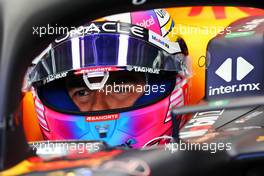 Sergio Perez (MEX) Red Bull Racing RB18. 06.05.2022. Formula 1 World Championship, Rd 5, Miami Grand Prix, Miami, Florida, USA, Practice Day.