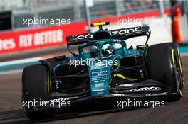 Sebastian Vettel (GER) Aston Martin F1 Team AMR22. 06.05.2022. Formula 1 World Championship, Rd 5, Miami Grand Prix, Miami, Florida, USA, Practice Day.