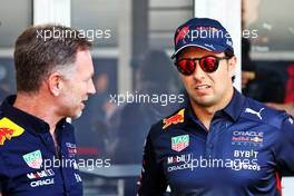 (L to R): Christian Horner (GBR) Red Bull Racing Team Principal with Sergio Perez (MEX) Red Bull Racing. 06.05.2022. Formula 1 World Championship, Rd 5, Miami Grand Prix, Miami, Florida, USA, Practice Day.