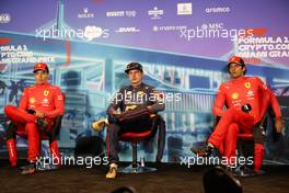 (L to R): Charles Leclerc (MON) Ferrari; Max Verstappen (NLD) Red Bull Racing; and Carlos Sainz Jr (ESP) Ferrari, in the post race FIA Press Conference. 08.05.2022. Formula 1 World Championship, Rd 5, Miami Grand Prix, Miami, Florida, USA, Race Day.