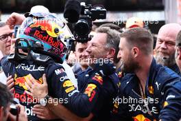 Max Verstappen (NLD) Red Bull Racing RB18 celebrates 1st place with Christian Horner (GBR) Red Bull Racing Team Principal. 08.05.2022. Formula 1 World Championship, Rd 5, Miami Grand Prix, Miami, Florida, USA, Race Day.
