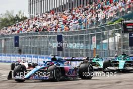 Fernando Alonso (ESP) Alpine F1 Team A522. 08.05.2022. Formula 1 World Championship, Rd 5, Miami Grand Prix, Miami, Florida, USA, Race Day.