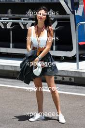 Kelly Piquet (BRA), girlfriend of Max Verstappen (NLD) Red Bull Racing. 07.05.2022. Formula 1 World Championship, Rd 5, Miami Grand Prix, Miami, Florida, USA, Qualifying Day.
