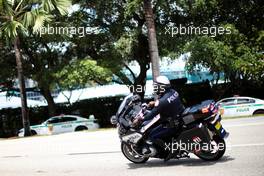 Atmosphere - police motorbike rider. 07.05.2022. Formula 1 World Championship, Rd 5, Miami Grand Prix, Miami, Florida, USA, Qualifying Day.