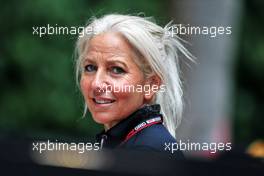 Angela Cullen (NZL) Mercedes AMG F1 Physiotherapist. 08.05.2022. Formula 1 World Championship, Rd 5, Miami Grand Prix, Miami, Florida, USA, Race Day.