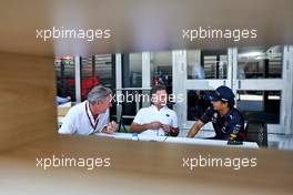 (L to R): Christian Horner (GBR) Red Bull Racing Team Principal with Sergio Perez (MEX) Red Bull Racing. 05.05.2022. Formula 1 World Championship, Rd 5, Miami Grand Prix, Miami, Florida, USA, Preparation Day.
