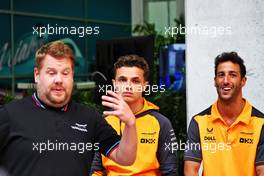(L to R): James Corden (GBR) Actor with Lando Norris (GBR) McLaren and Daniel Ricciardo (AUS) McLaren. 05.05.2022. Formula 1 World Championship, Rd 5, Miami Grand Prix, Miami, Florida, USA, Preparation Day.