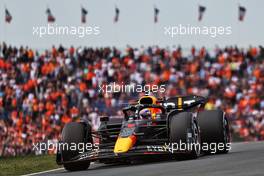 Max Verstappen (NLD) Red Bull Racing RB18. 02.09.2022. Formula 1 World Championship, Rd 14, Dutch Grand Prix, Zandvoort, Netherlands, Practice Day.
