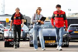 (L to R): Rupert Manwaring (GBR) Ferrari Performance Coach with Isabel Hernaez and her boyfriend Carlos Sainz Jr (ESP) Ferrari. 02.09.2022. Formula 1 World Championship, Rd 14, Dutch Grand Prix, Zandvoort, Netherlands, Practice Day.