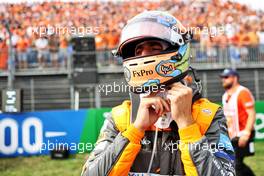 Daniel Ricciardo (AUS) McLaren on the grid. 04.09.2022. Formula 1 World Championship, Rd 14, Dutch Grand Prix, Zandvoort, Netherlands, Race Day.