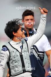 Yuki Tsunoda (JPN) AlphaTauri on the grid. 04.09.2022. Formula 1 World Championship, Rd 14, Dutch Grand Prix, Zandvoort, Netherlands, Race Day.