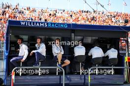 Williams Racing pit gantry. 03.09.2022. Formula 1 World Championship, Rd 14, Dutch Grand Prix, Zandvoort, Netherlands, Qualifying Day.