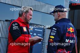 (L to R): Gino Rosato (CDN) Ferrari with Adrian Newey (GBR) Red Bull Racing Chief Technical Officer. 03.09.2022. Formula 1 World Championship, Rd 14, Dutch Grand Prix, Zandvoort, Netherlands, Qualifying Day.