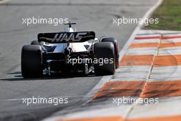 Kevin Magnussen (DEN) Haas VF-22. 03.09.2022. Formula 1 World Championship, Rd 14, Dutch Grand Prix, Zandvoort, Netherlands, Qualifying Day.