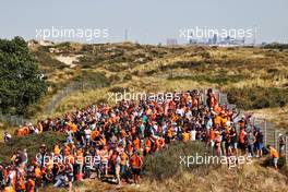 Circuit atmosphere - fans in the dunes. 03.09.2022. Formula 1 World Championship, Rd 14, Dutch Grand Prix, Zandvoort, Netherlands, Qualifying Day.