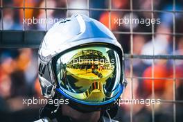 Nicholas Latifi (CDN) Williams Racing FW44 reflected in marshal's visor. 03.09.2022. Formula 1 World Championship, Rd 14, Dutch Grand Prix, Zandvoort, Netherlands, Qualifying Day.