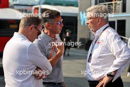 Ross Brawn (GBR) Managing Director, Motor Sports (Right). 04.09.2022. Formula 1 World Championship, Rd 14, Dutch Grand Prix, Zandvoort, Netherlands, Race Day.
