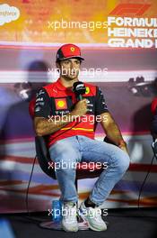 Carlos Sainz Jr (ESP) Ferrari in the FIA Press Conference. 01.09.2022. Formula 1 World Championship, Rd 14, Dutch Grand Prix, Zandvoort, Netherlands, Preparation Day.