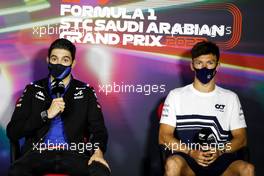 (L to R): Esteban Ocon (FRA) Alpine F1 Team and Pierre Gasly (FRA) AlphaTauri in the FIA Press Conference. 25.03.2022 Formula 1 World Championship, Rd 2, Saudi Arabian Grand Prix, Jeddah, Saudi Arabia, Practice Day.