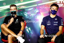 (L to R): George Russell (GBR) Mercedes AMG F1 and Alexander Albon (THA) Williams Racing in the FIA Press Conference. 25.03.2022 Formula 1 World Championship, Rd 2, Saudi Arabian Grand Prix, Jeddah, Saudi Arabia, Practice Day.