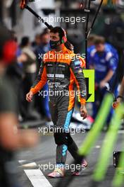 Daniel Ricciardo (AUS) McLaren. 27.03.2022. Formula 1 World Championship, Rd 2, Saudi Arabian Grand Prix, Jeddah, Saudi Arabia, Race Day.