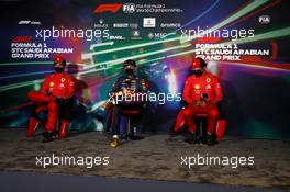 (L to R): Charles Leclerc (MON) Ferrari; Max Verstappen (NLD) Red Bull Racing; and Carlos Sainz Jr (ESP) Ferrari, in the post race FIA Press Conference. 27.03.2022. Formula 1 World Championship, Rd 2, Saudi Arabian Grand Prix, Jeddah, Saudi Arabia, Race Day.