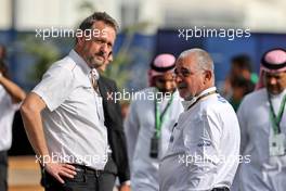 (L to R): Steve Nielsen (GBR) FOM Sporting Director with Eduardo Freitas (POR) FIA Race Director. 27.03.2022. Formula 1 World Championship, Rd 2, Saudi Arabian Grand Prix, Jeddah, Saudi Arabia, Race Day.